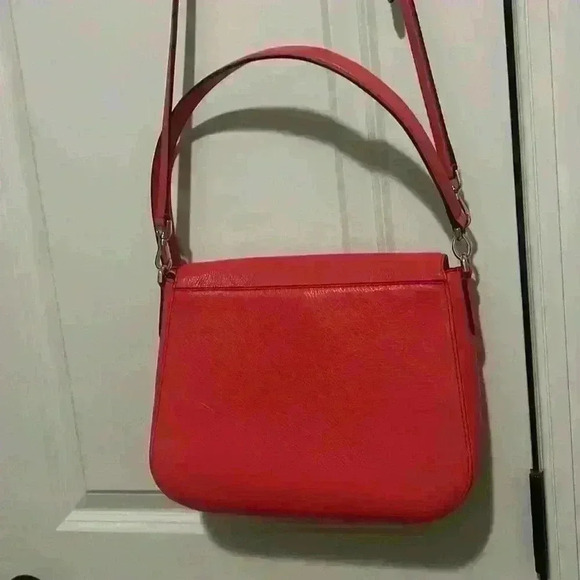 Kate Spade Bright Coral Pink Flap Crossbody like new condition pebbled leather - Picture 6 of 13
